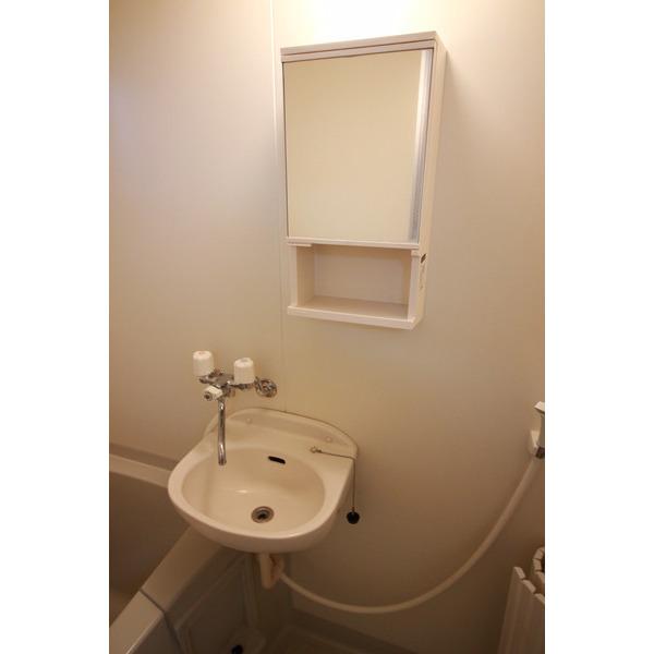 新潟市中央区長嶺町アパート 部屋画像