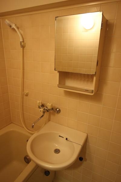 ダイアパレスシアース万代　西棟（404） 部屋画像