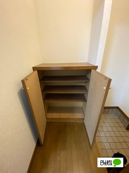 ヤンパレス（103） 玄関