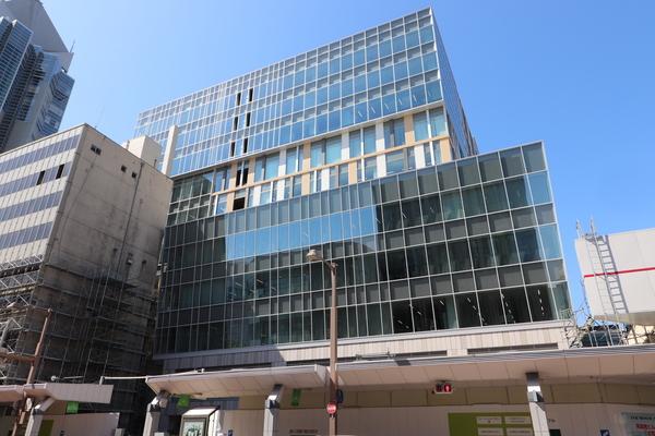 新潟伊勢丹：1511m