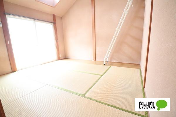 新潟市中央区紫竹山アパート 部屋画像