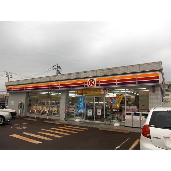 デイリーヤマザキJR亀田駅店：384m