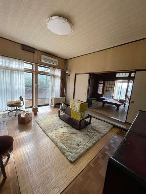 新潟市秋葉区田家一戸建 室内
