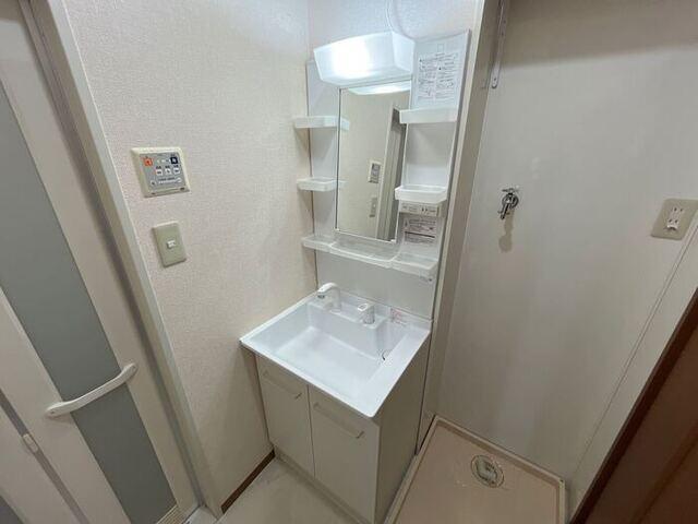 ロイヤルタウン松崎　Ａ/Ｂ（B102） 部屋画像
