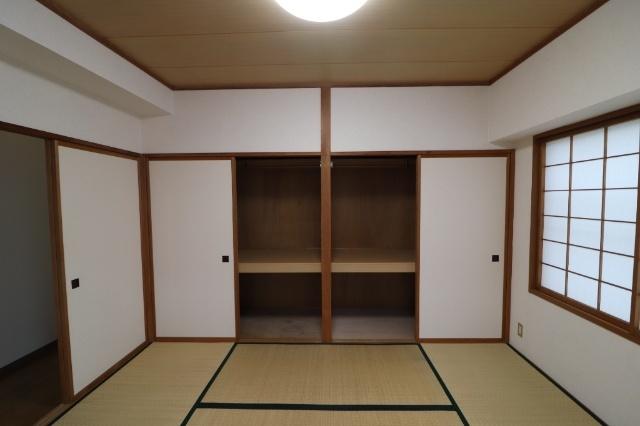 ハイム上所 収納