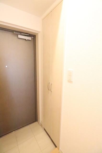 モーント米山弐番館（405） 玄関