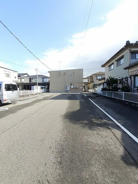 ブリーズ（201） 駐車場