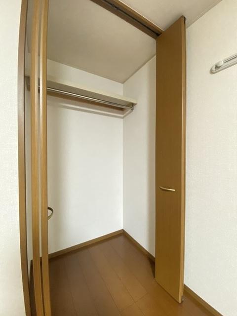 リビングカメリア　Ａ/Ｂ（B103） 部屋画像