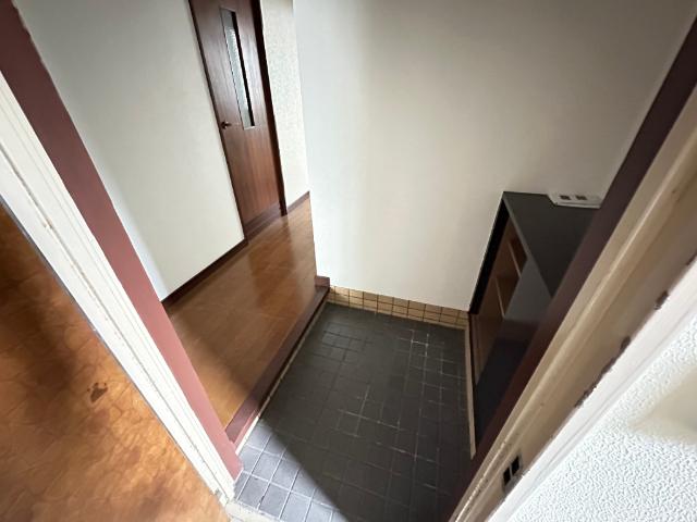 バリウスビル（3） 玄関
