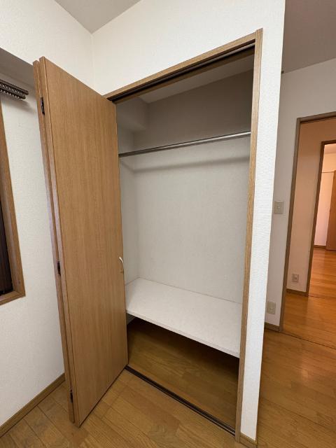 ダイアパレス上山（105） 収納