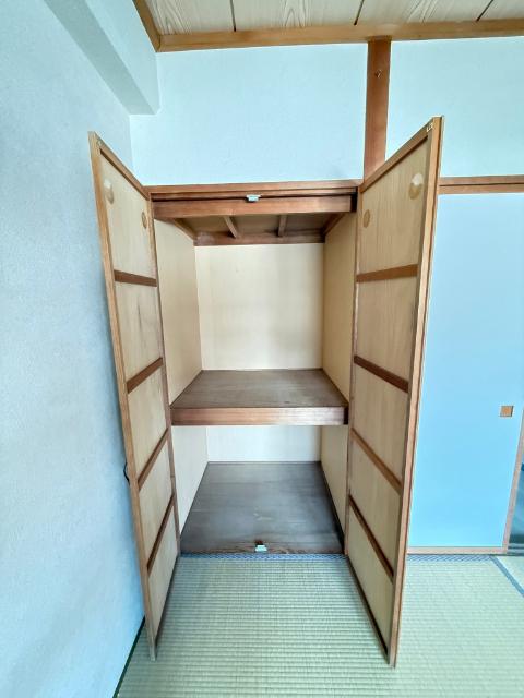 トーカンマンション東堀（404） 収納