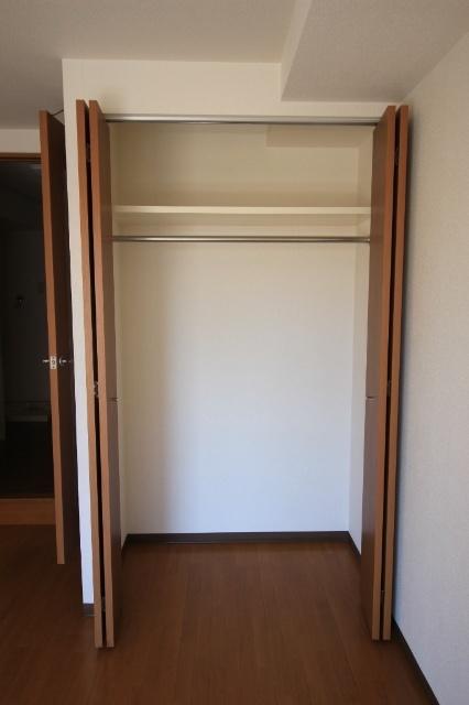 ウォーターフロント礎町（1008） 収納