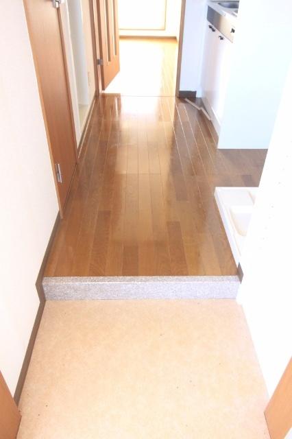 ウォーターフロント礎町（0602） 玄関