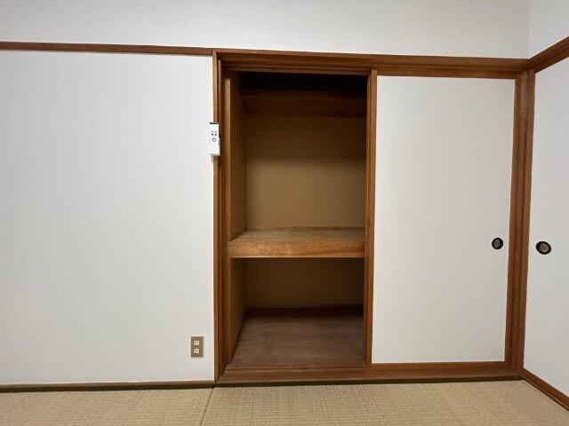 グリーンポケット江南 収納
