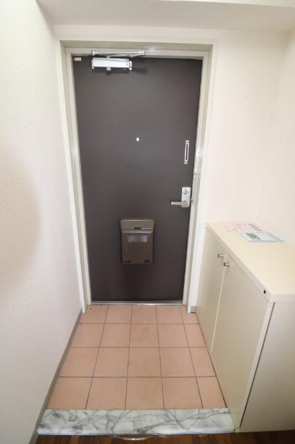 アルベール本町（603） 玄関