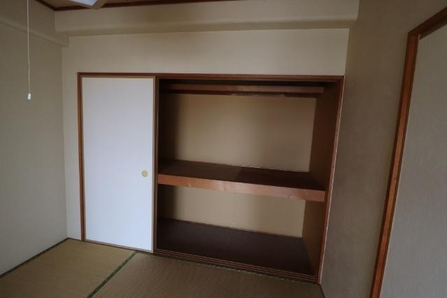 アルベール本町（603） 収納