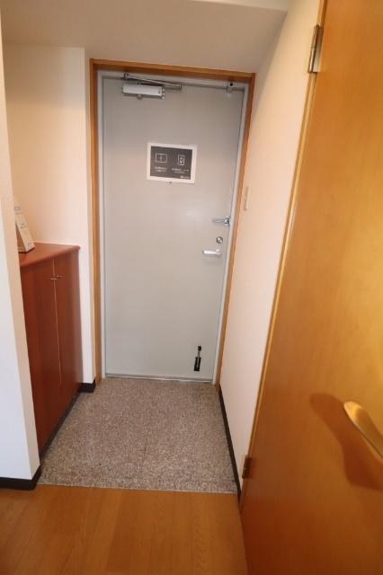 新潟市中央区笹口マンション 玄関