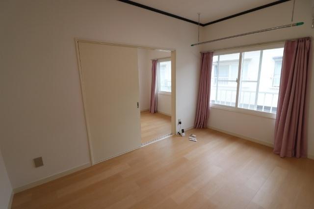 新潟市西区五十嵐１の町アパート 部屋画像