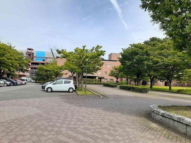 新潟県立大学：1400m