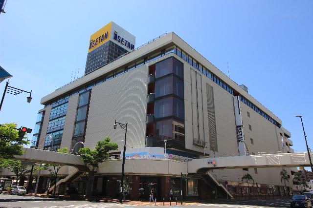 新潟伊勢丹：1438m