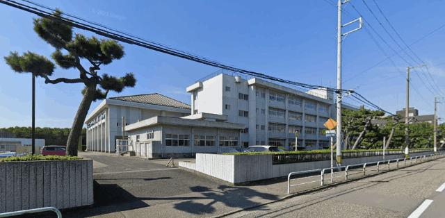 新潟市立関屋中学校：1887m