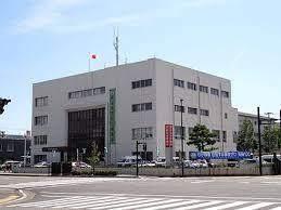 新潟警察署：306m