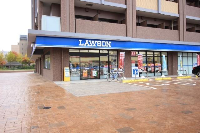 ローソン新潟東万代町店：369m