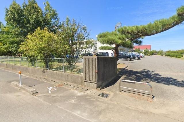 新潟市立立仏小学校：1206m