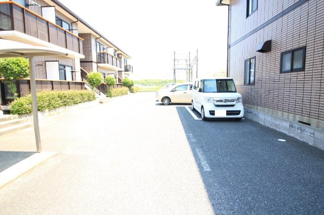 ステラハウスⅡ（A207） 駐車場