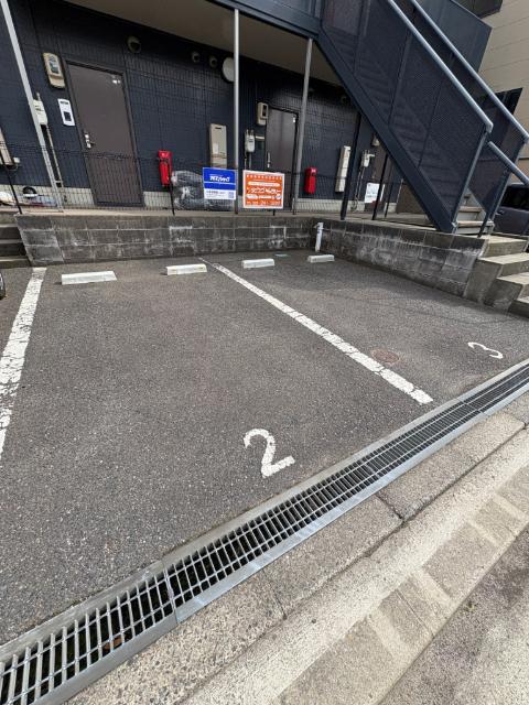 サンライト（202） 駐車場