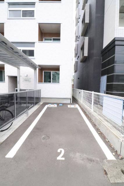 Marguerite南万代（302） 駐車場