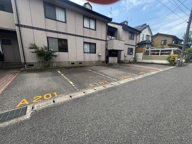 クオレ・シティ鐙Ａ棟（0A205） 駐車場