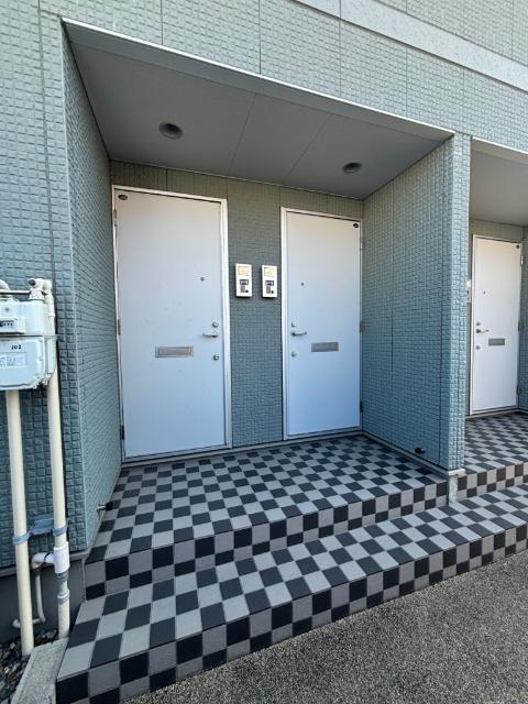 ララクス（202） エントランス