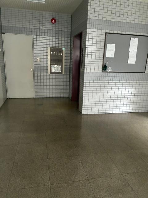 ハイム上所 ロビー