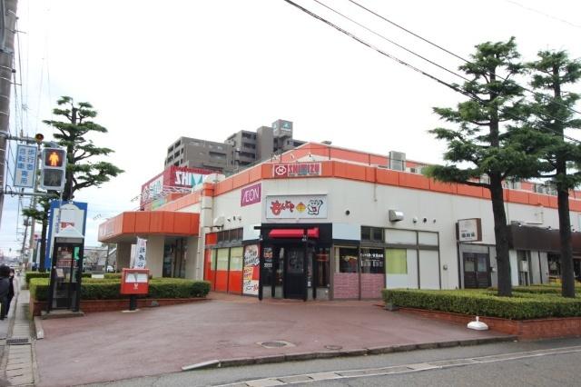 清水フードセンターとやの店：499m