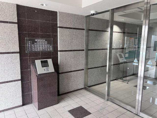 サーパス関屋田町 エントランス