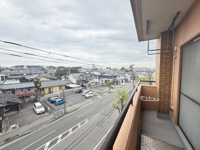 ダイアパレス西堀 バルコニー