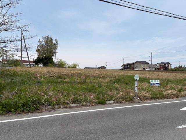 新潟市北区太郎代売地 前面道路含む現地写真