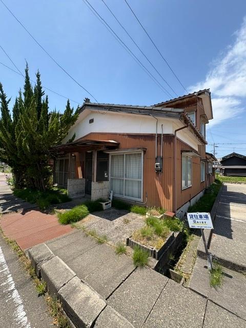 西蒲区旗屋 売地 前面道路含む現地写真