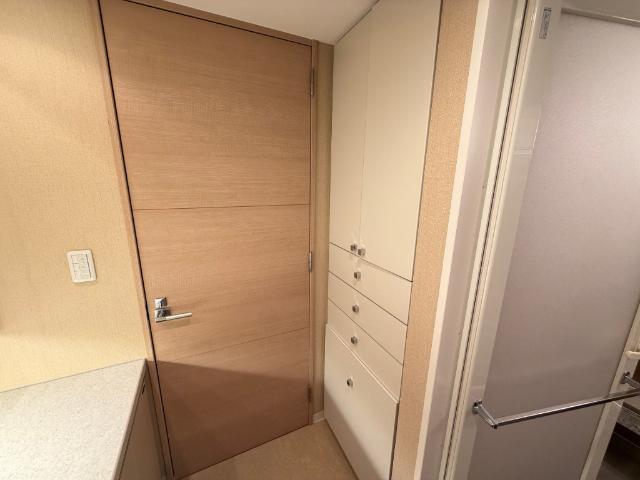 ウェリス萬代橋 収納