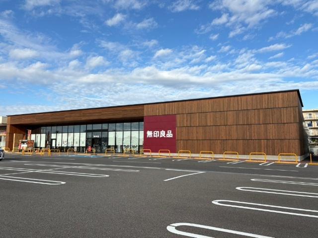無印良品新潟河渡新町店