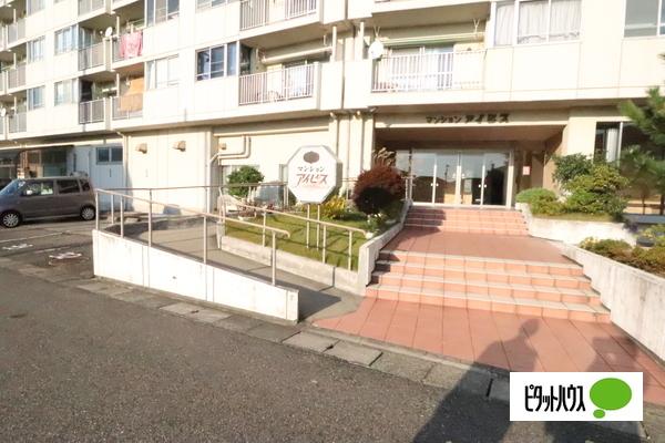 マンションアイビス エントランス