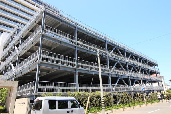 パストラルハイム萬代橋 駐車場