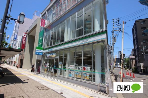 コンビニ