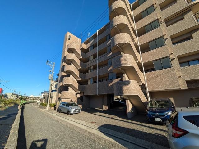 ベルシュ青山新町 外観
