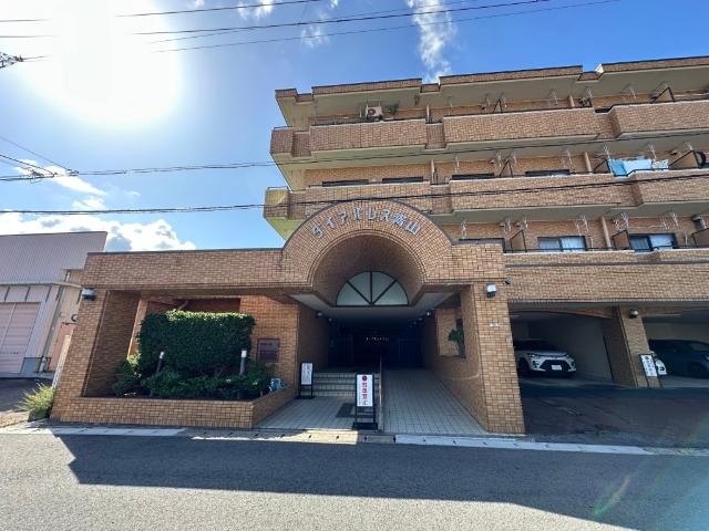 ダイアパレス青山 エントランス