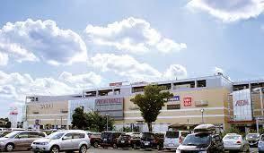 イオン川口前川店：376m