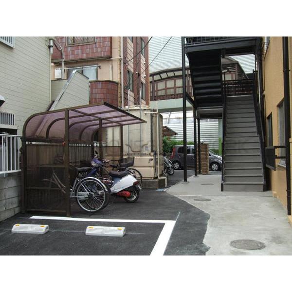 屋根付き駐輪場