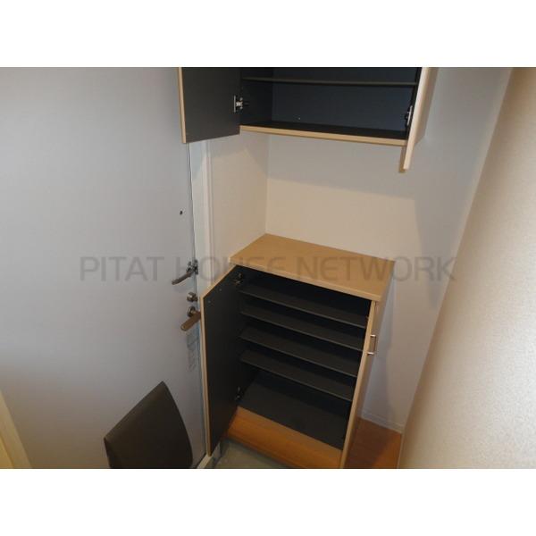 充実の玄関収納