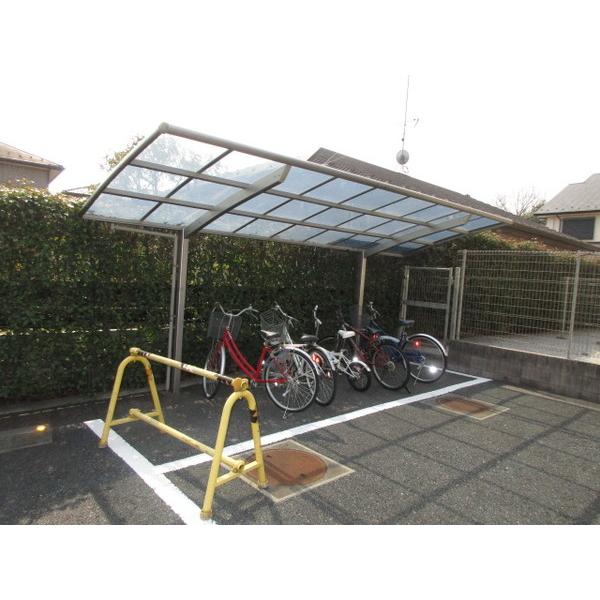 屋根付き駐輪場